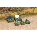 Complete Miniature Scene -- Graves Surrounded by Boxwood Hedges pkg(5), HO, Busch Gmbh & Co Kg 7686