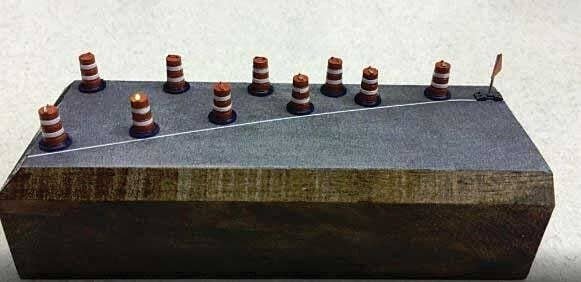 Lighted Traffic Barrels 6/Pack -- Orange, White pkg(6), HO, East Coast Circuits 9504