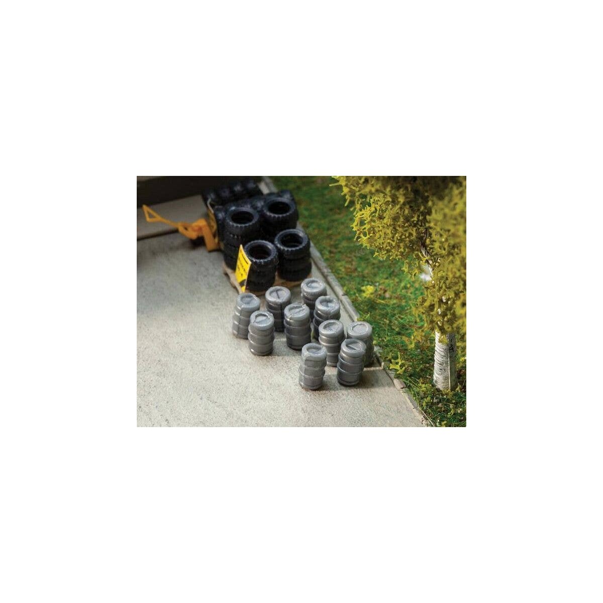 Aluminum Beer Barrels pkg(10), HO, Faller Gmbh 180971