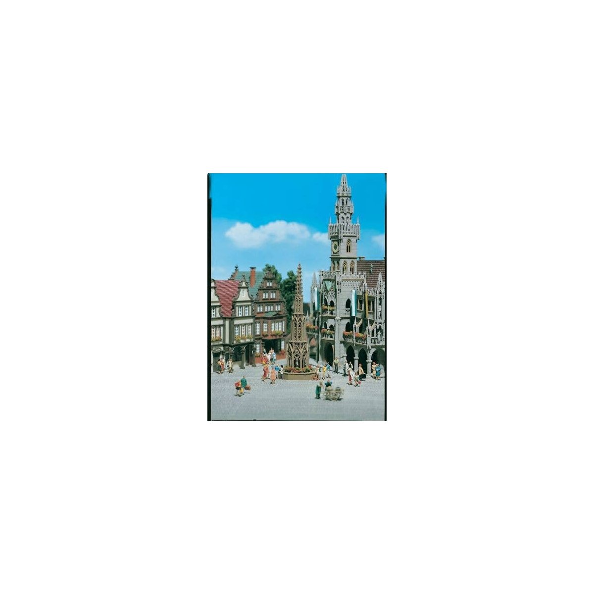 Ornamental Fountain -- 2-1/8 x 2-1/8 x 5-3/4′ 5.5 x 5.5 x 14.5cm, HO, Vollmer Gmbh 43758