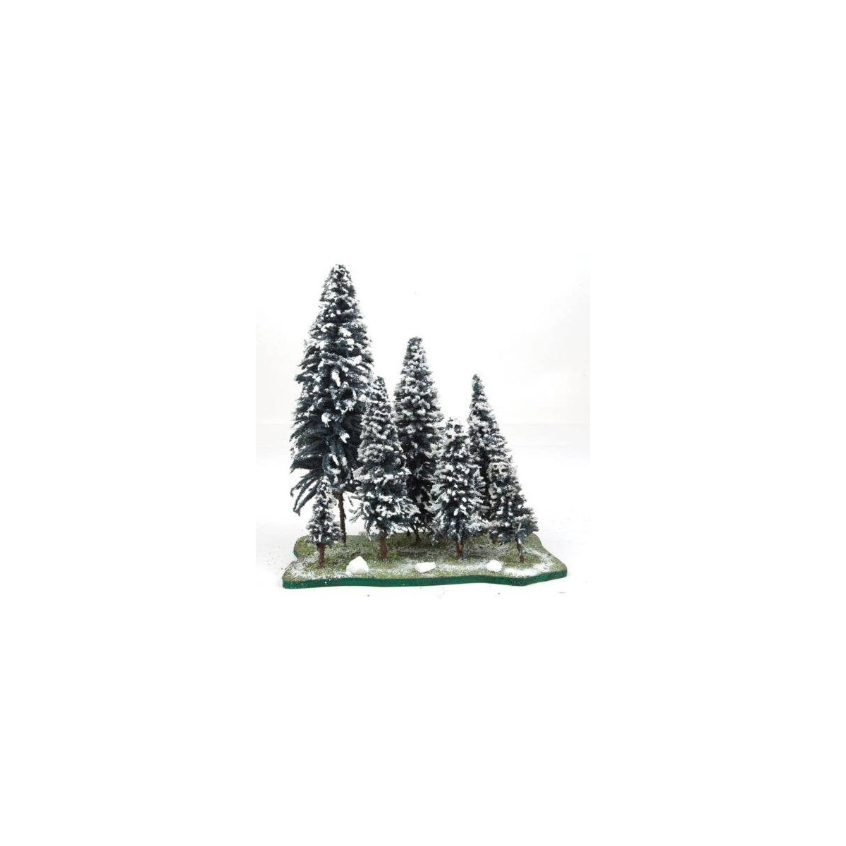 Spruce Trees with Snow -- 7 Trees 3 - 9′ 7.6 - 22.9cm Tall, All Scales, Grand Central Scenery SSP