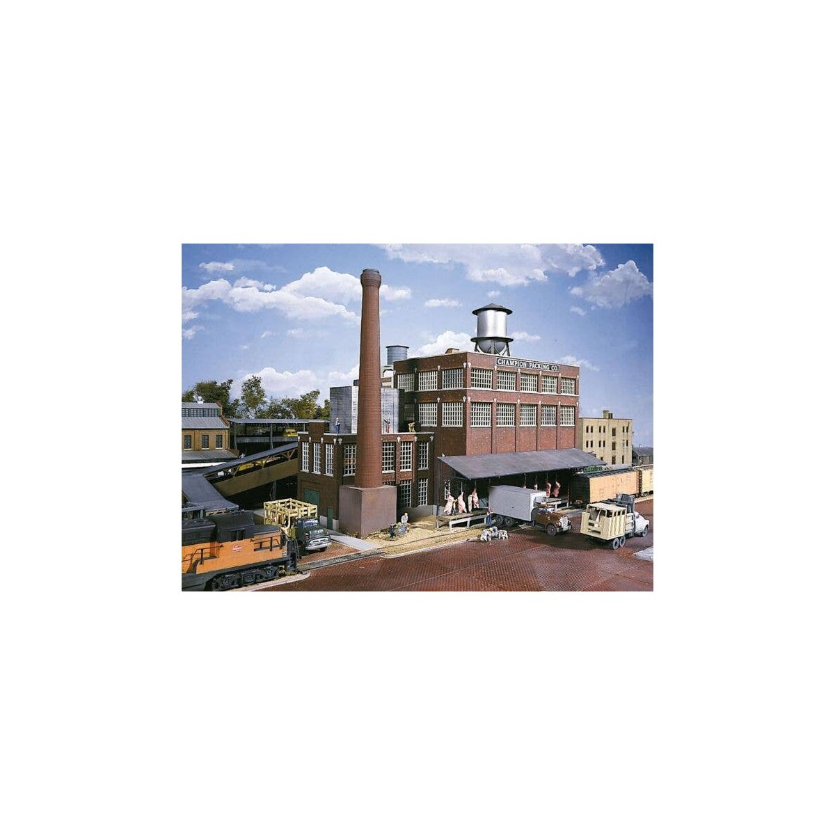Champion Packing Plant -- Kit - 16-3/8 x 7-1/8 x 5-15/16′ 40.9 x 17.8 x 13.2cm, HO, Walthers Cornerstone 3048