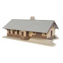 Iron Ridge Station -- Kit - 8-1/4 x 4-3/4 x 2-3/4′ 20.9 x 12 x 6.9cm, HO, WalthersTrainline 904
