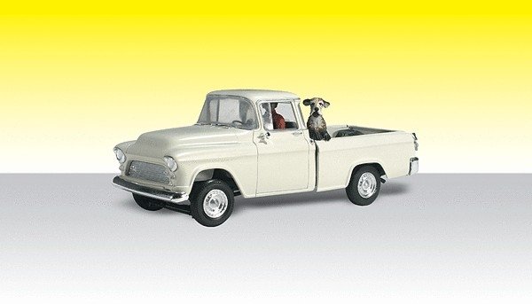 AutoScenes (TM) - Assembled -- Hall & Duke, N, Woodland Scenics 5321