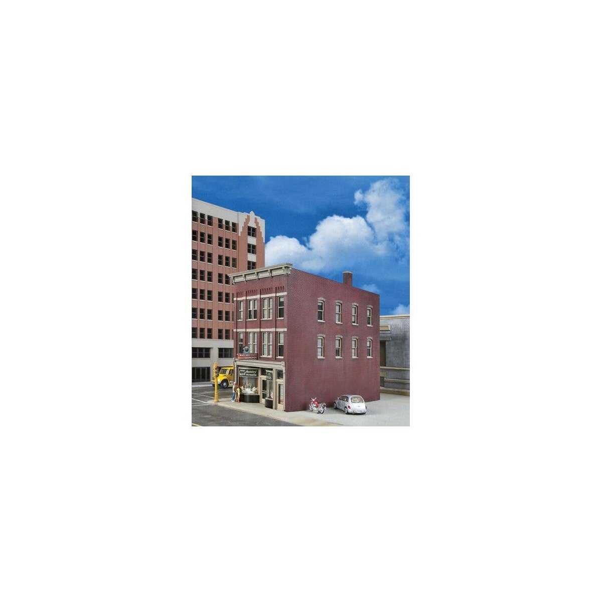 Jewelry Store -- Kit - 3-9/16 x 5-7/8 x 6′ 9.1 x 14.9 x 15.2cm, HO, Walthers Cornerstone 3476