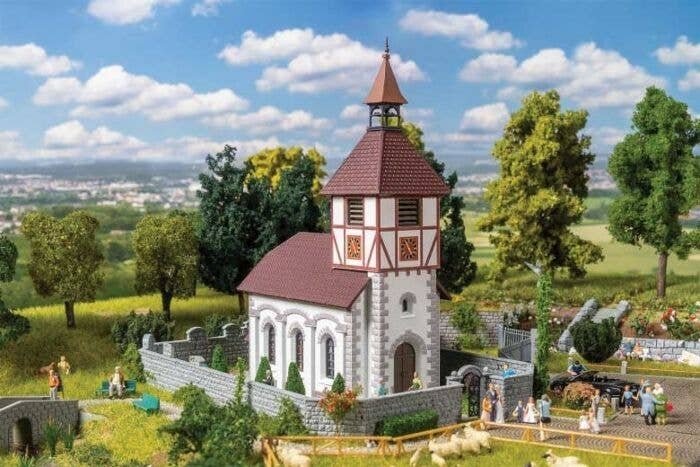 Village Church with Churchyard -- Kit - 9-1/16 x 6-5/16 x 7-7/8′ 23 x 16 x 20cm, HO, Faller Gmbh 130679