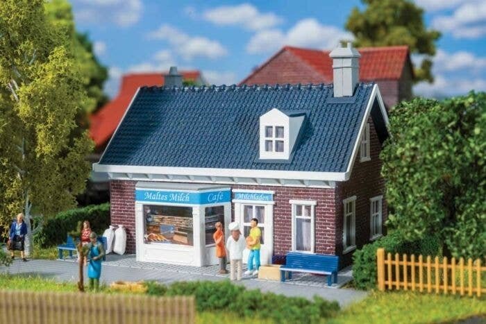 Dairy Shop -- Kit - 4-3/4 x 4 x 3-7/16′ 12 x 10.1 x 8.7cm, HO, Faller Gmbh 131323