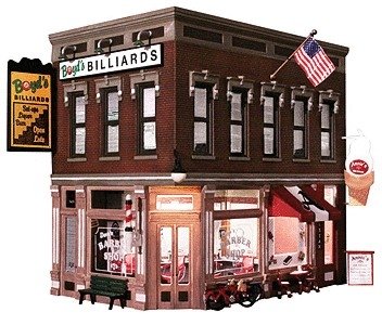Corner Emporium - Built-&-Ready Landmark Structures(R) -- Assembled - 11-3/4 x 10′ 29.8 x 25.4cm, O, Woodland Scenics 5844