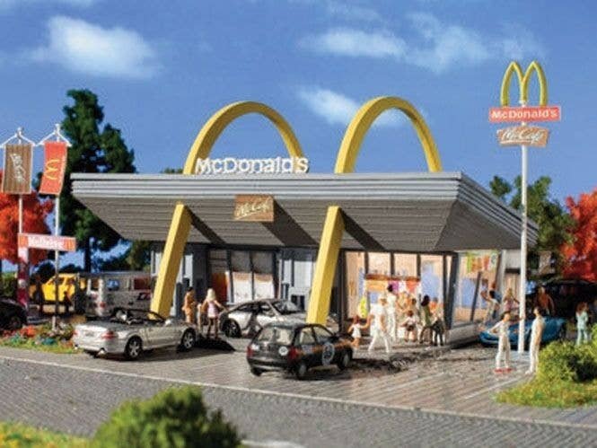 McDonald`s Restaurant -- Kit - 3-3/4 x 3-3/8 x 2-3/16` 9.5 x 8.5 x 5.5cm, N, Vollmer Gmbh 47765
