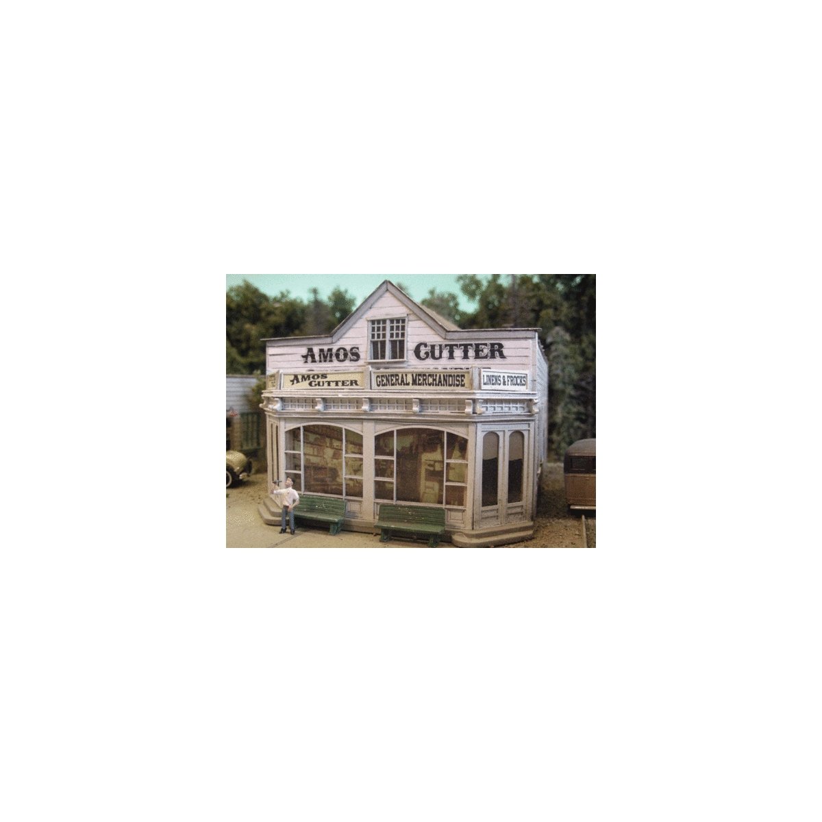 Amos Cutter General Merchandise -- Kit - 8 x 7′ 20.3 x 17.8cm, HO, Bar Mills LLC 462