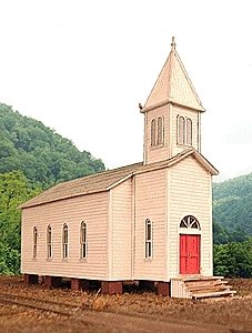 Rural Church -- Kit - 3-5/16 x 7-11/16′, HO, B.T.S. 27232