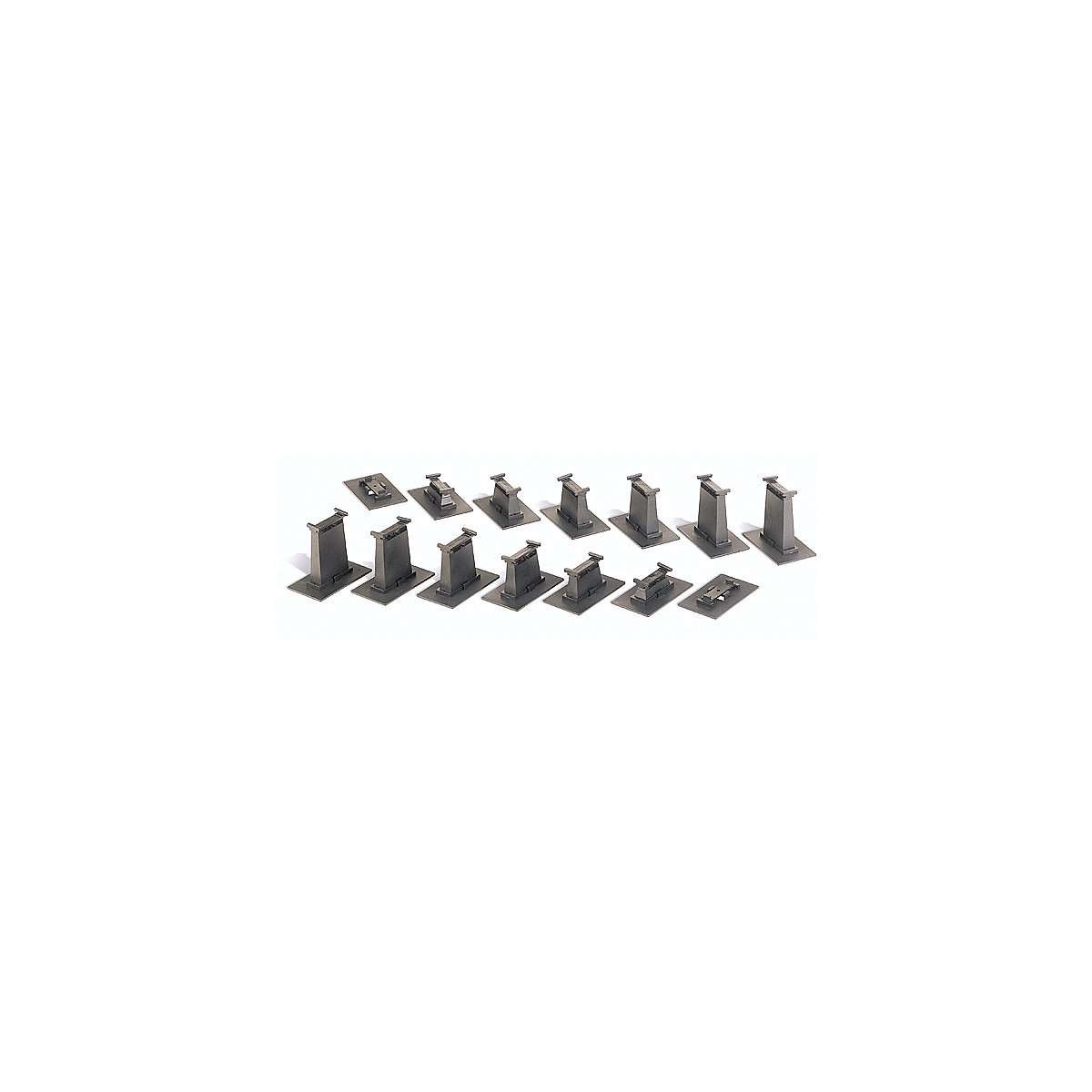 E-Z Track(R) -- Graduated Pier 14-Piece Set, HO, Bachmann Industries 44471
