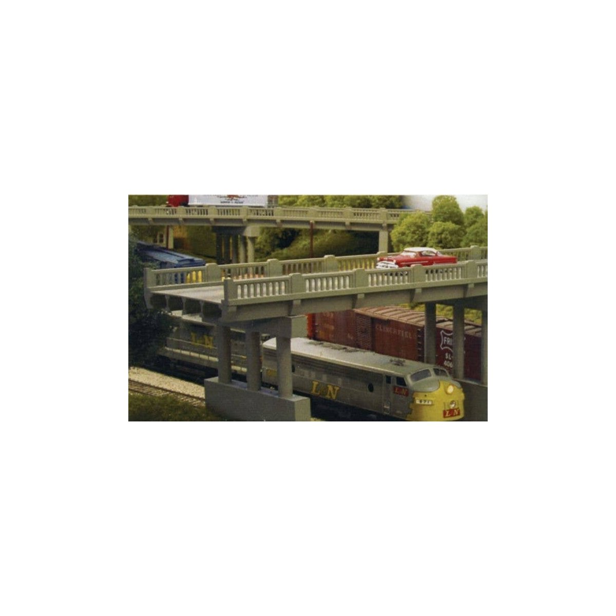 Vintage Highway Overpass -- Kit - Scale 50′ 15.2m, HO, Rix Products 101