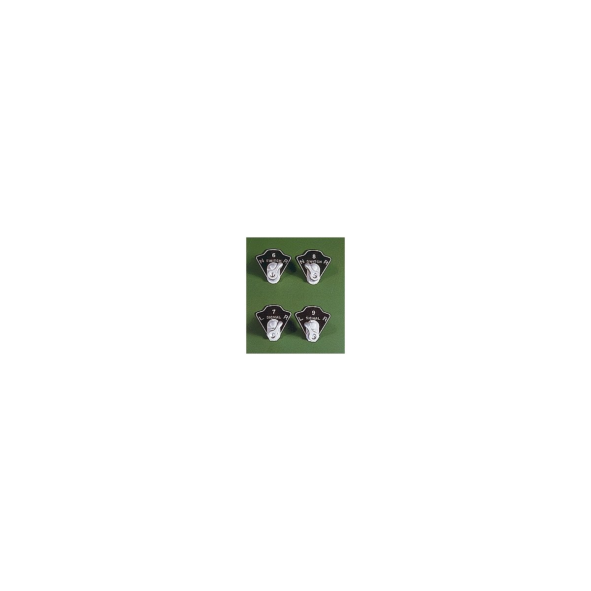 CTC Knob Set -- Kit pkg(2), HO, Rix Products 61