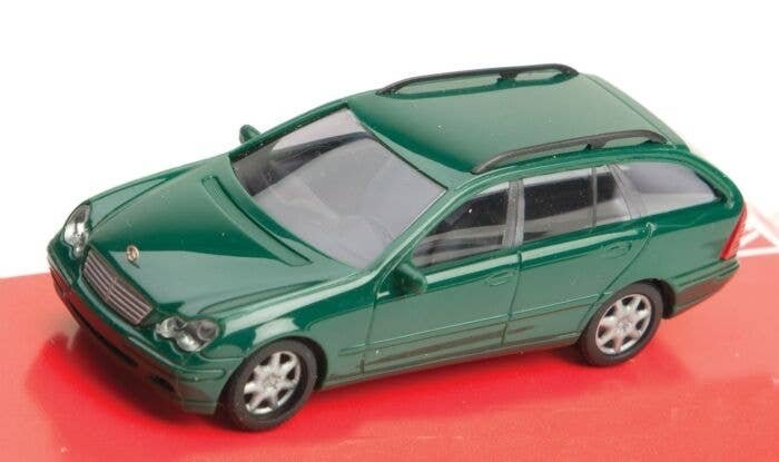 Mercedes-Benz C-Klasse Station Wagon Economy - Assembled -- Dark Green, HO, Busch Gmbh & Co Kg 89137