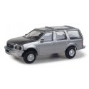 Ford(R) Expedition Special Service Vehicle (SSV) -- Unmarked Unit (silver, no lights), HO, Walthers SceneMaster 12043