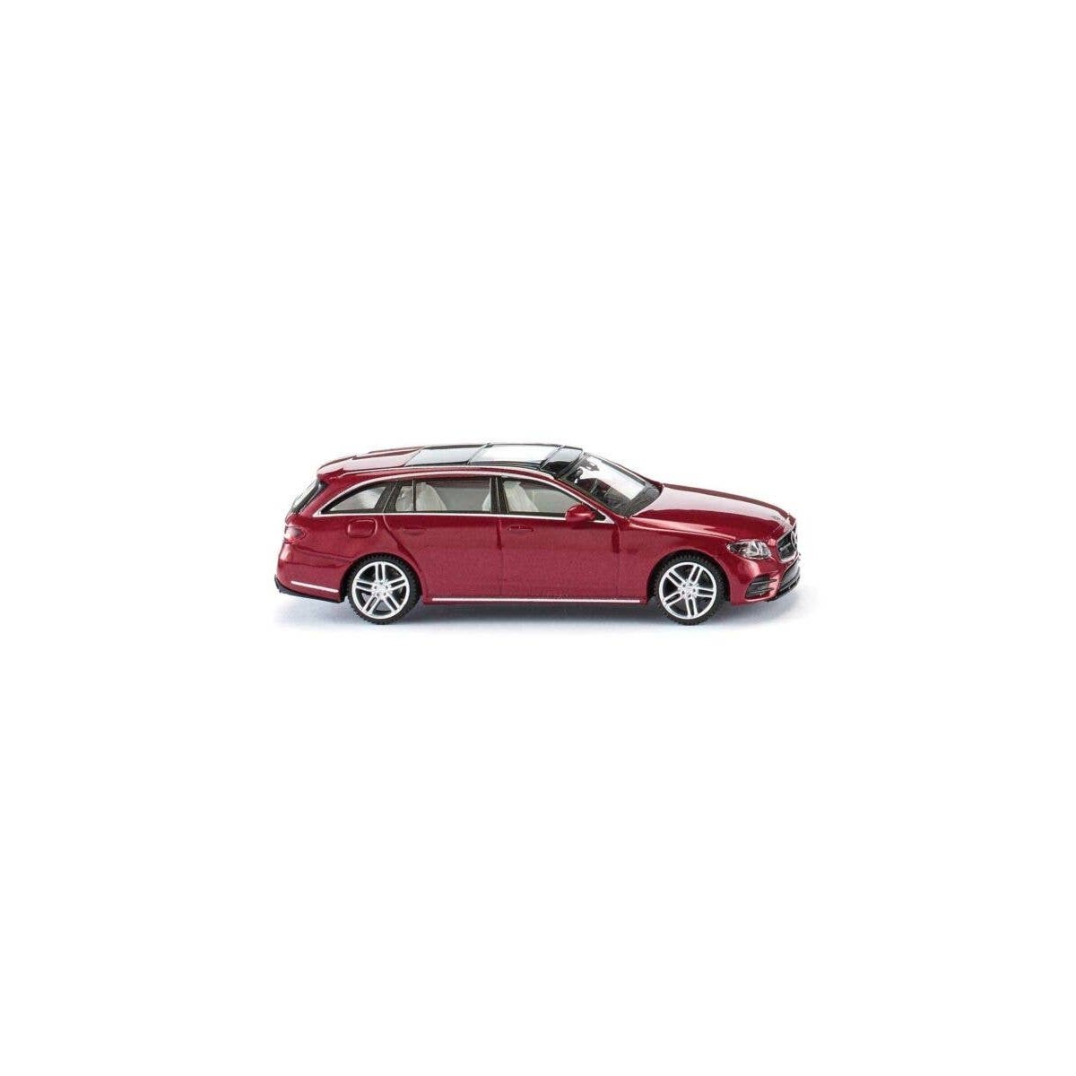 Mercedes-Benz E-Class S 213 AMG Station Wagon - Assembed -- Metallic Hyacinth Red, HO, Wiking 22712