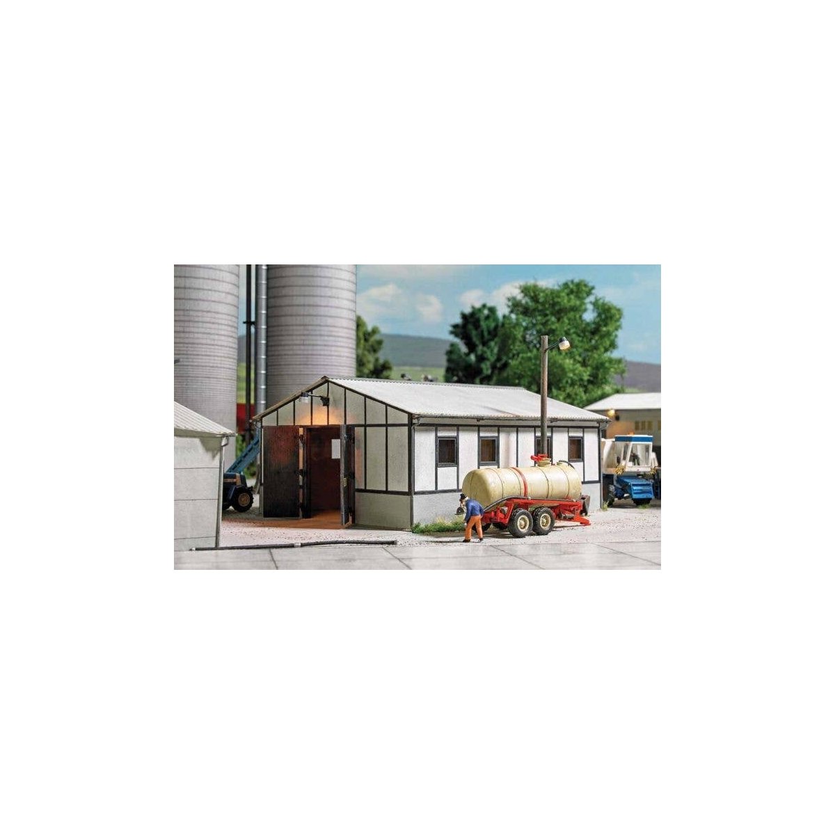 Marienberg Shed -- Laser-Cut Kit - 6 x 5 x 2-7/8′ 15.2 x 12.6 x 7.3cm, HO, Busch Gmbh & Co Kg 1910