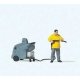 Man with Pressure Washer Individual Figure, HO, Preiser Kg 28253
