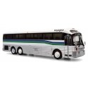 1986 Eagle Model 10 Bus - Assembled -- Voyageur, HO, Iconic Replicas 870357