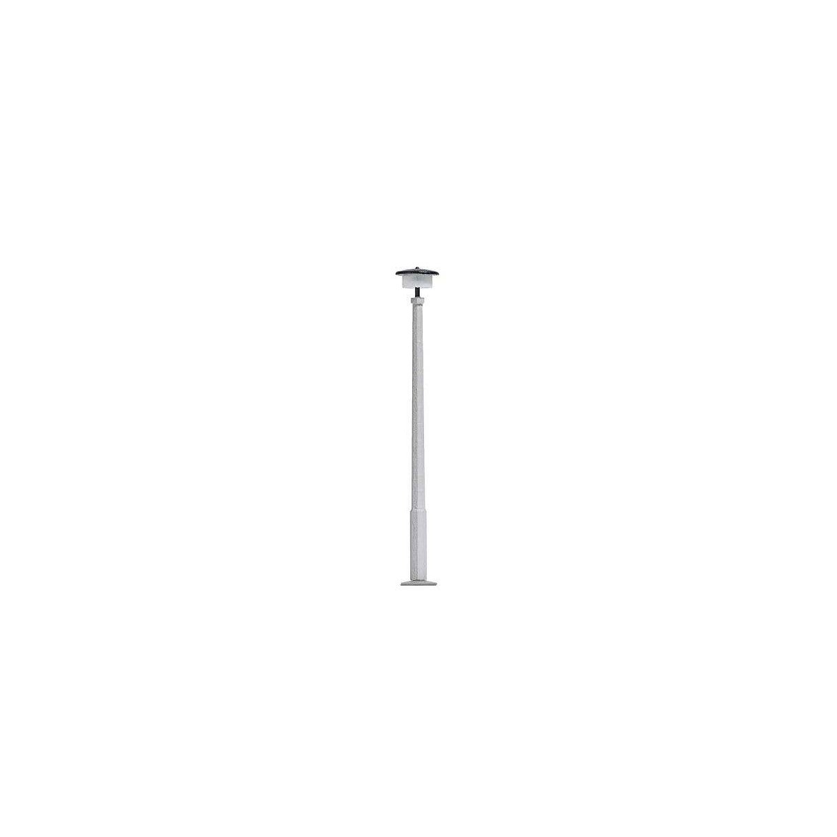 Post-Top Platform Light with Octagonal Concrete Mast -- Yellow Light, 2-9/16′ 6.5cm, HO, Busch Gmbh & Co Kg 4117