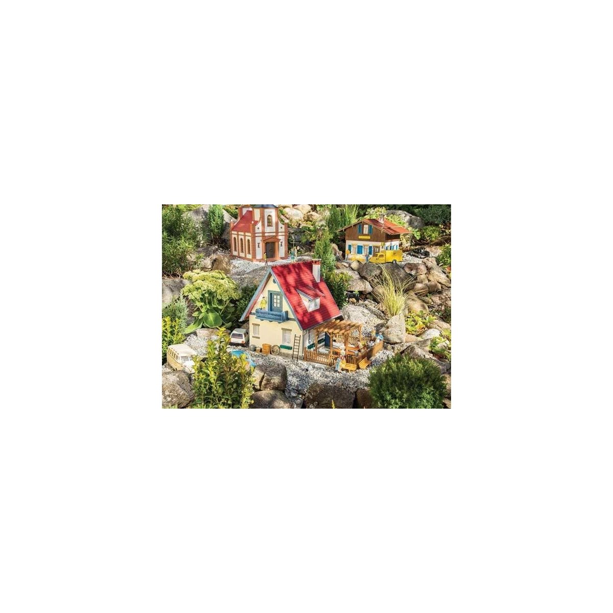 House with Pergola -- Kit, G, Pola 331084