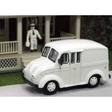 Divco Milk Delivery Truck w/Milkman Figure - Assembled -- Painted, Unlettered (white), HO, William Tell International Inc AHM87W