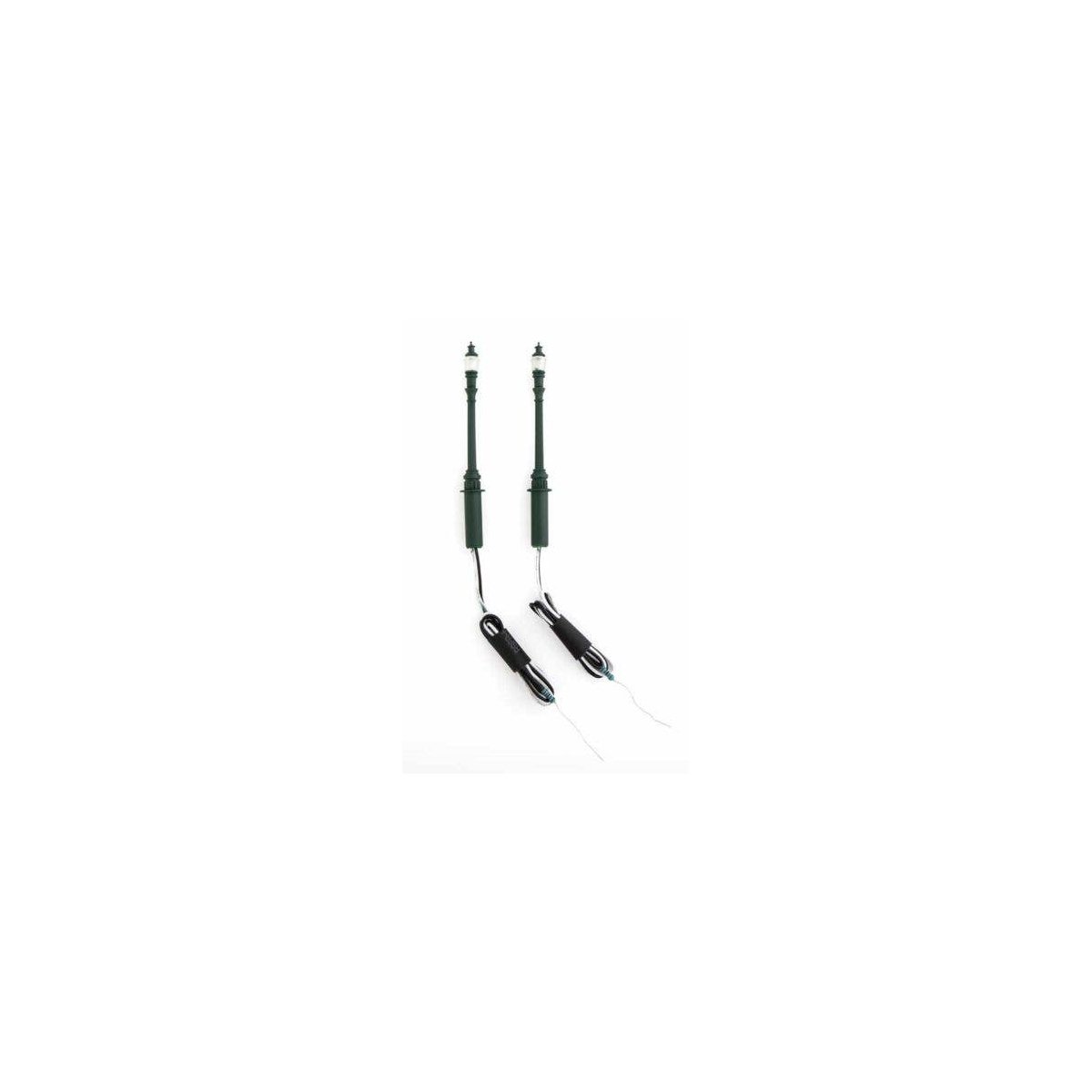 LED Streetlight 2-Pack -- Cast Iron Column, HO, Walthers SceneMaster 4800