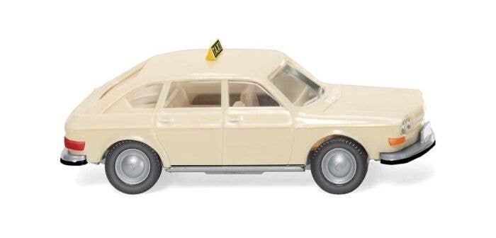 1968 Volkswagen 411 Hatchback - Assembled -- Taxi (ivory), HO, Wiking 80016
