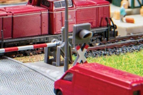 Railway Crossing with Bell Sound Module with Speaker -- 16V AC or 12V DC, All Scales, Faller Gmbh 180259