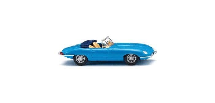1961-1967 Jaguar E-Type Convetible - Assembled -- Top Down (blue), HO, Wiking 81707