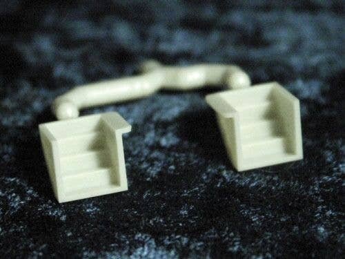 Underbody Details pkg(4) -- 4-Tread Fixed Steps For Rock Island Rebuilt Coaches, HO, Palacecarco LLC 4003
