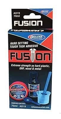 Fusion Acrylic Adhesive -- 2.5oz 75mL, All Scales, Deluxe Materials Ltd AD19