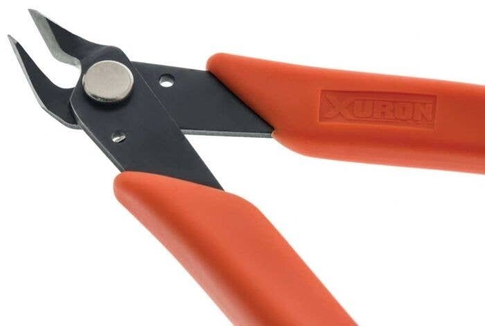 Shears -- Angled High Precision, All Scales, Xuron Corp. 90043
