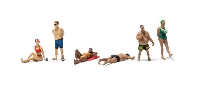 Beach Goers - Scenic Accents(R) -- pkg(4), HO, Woodland Scenics 1962