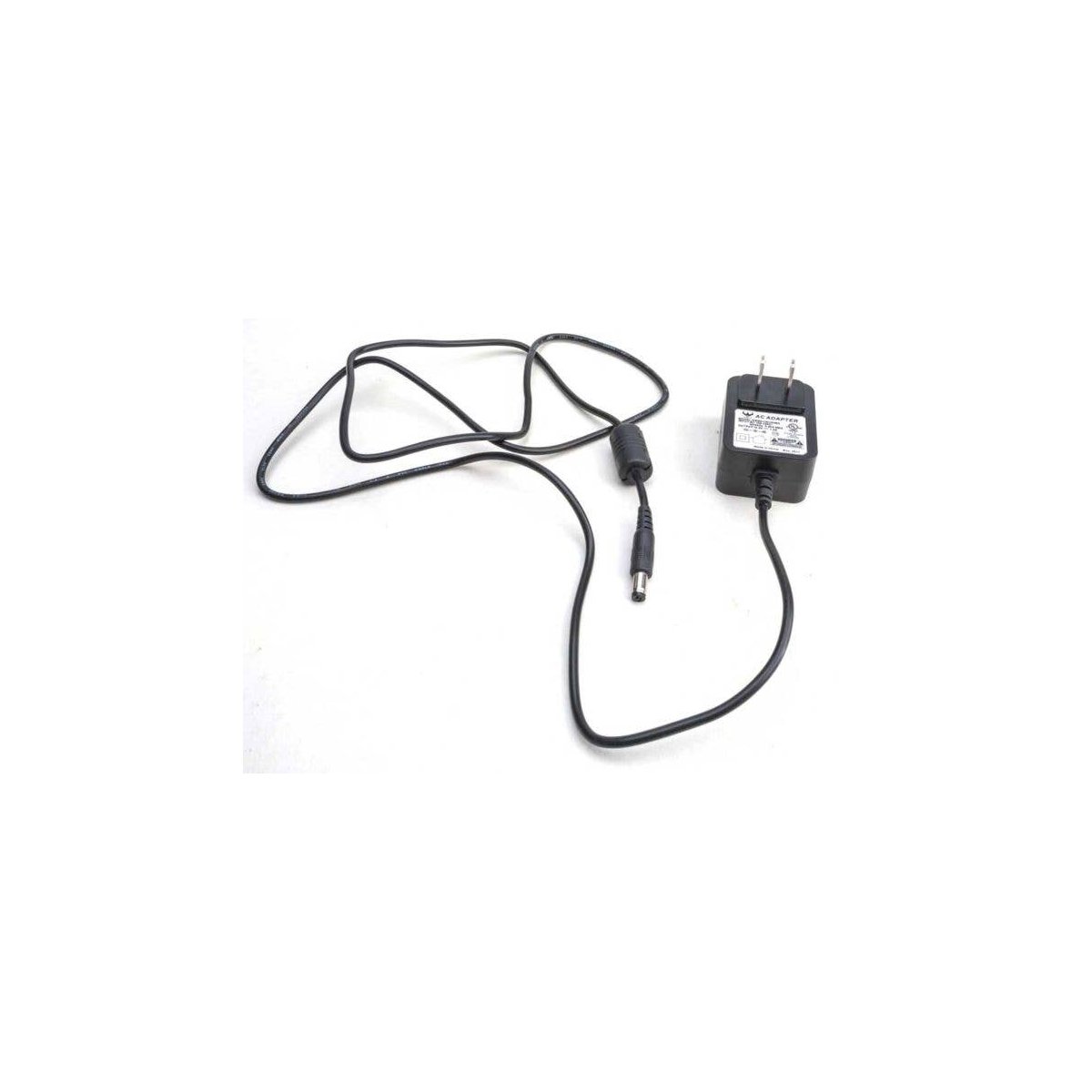 Walthers Layout Control System -- 2-Amp, 12-Volt Filtered DC Power Supply, All Scales, Walthers Controls 110