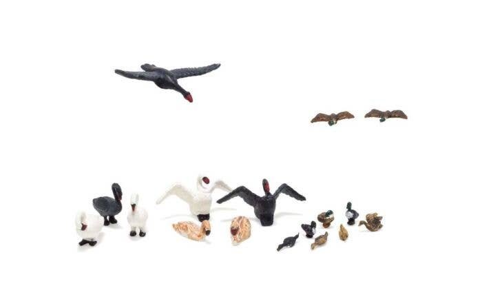 Scenic Accents(R) -- Ducks & Swans pkg(17), HO, Woodland Scenics 1969