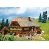 Black Forest Farmhouse -- Kit - Main House: 5-3/4 x 5 x 3-7/8′ 14.6 x 12.6 x 9.9cm, HO, Faller Gmbh 131324
