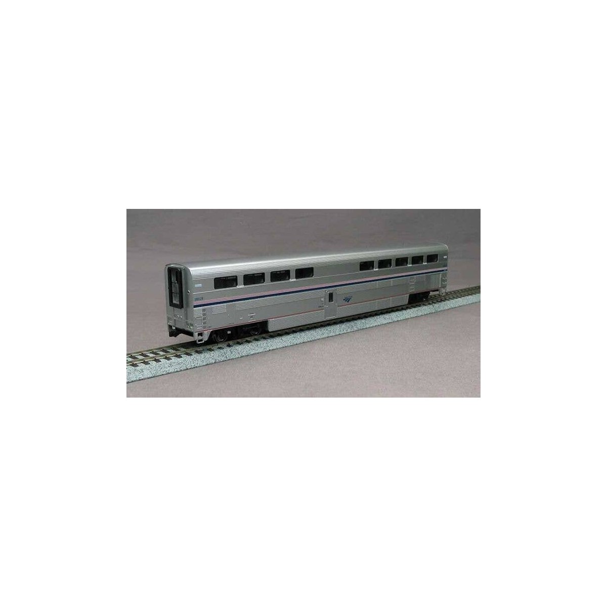 Superliner I Diner - Ready to Run -- Amtrak 38000 (Phase VI silver, blue, red), HO, Kato USA Inc 356075