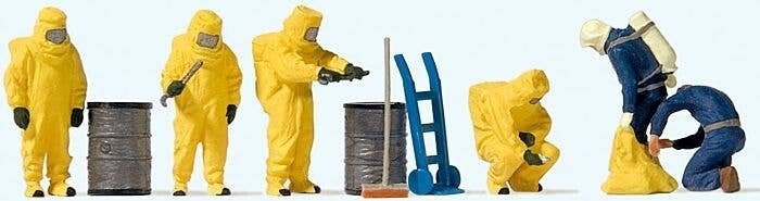 Firemen pkg(6) -- Wearing Yellow Hazmat Suits, HO, Preiser Kg 10733