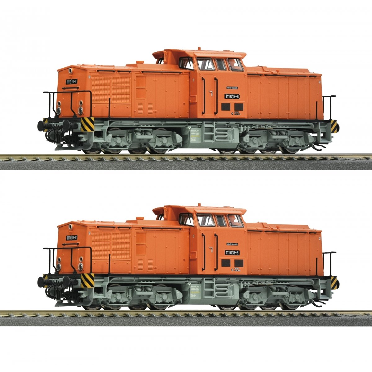 2 piece set: Diesel locomotives 111 018-8 and 111 019-6, DR, TT, Roco 7380011
