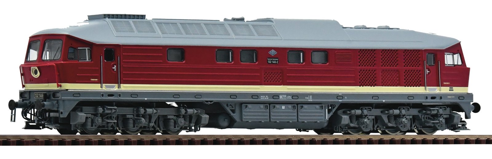 Diesel locomotive 132 146-2 DR, TT, Roco 7390004