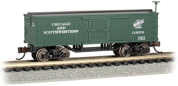 Old-Time Wood Boxcar - Ready to Run -- Chicago & North Western, N, Bachmann Industries 15655