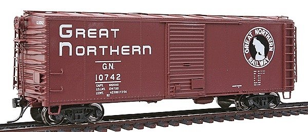 Plywood Panel 40′ Boxcar - Ready to Run -- Great Northern (Mineral Red, Empire Builder Style Lettering), HO, Intermountain Rai