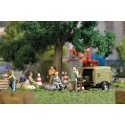 Snack Break - Action Set -- Supply Trailer with Trailer, 2 Figures, Warming Containers, Utensi, HO, Busch Gmbh & Co Kg 7936