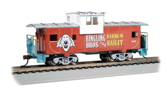 36′ Wide-Vision Caboose - Ready to Run - Silver Series(R) -- Ringling Bros. and Barnum & Bailey(TM) (red, white), HO, Bachmann