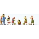 Grape Harvest -- pkg(7), HO, Preiser Kg 10608