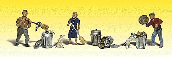 Scenic Accents(R) -- People & Pesky Raccoons, N, Woodland Scenics 2158