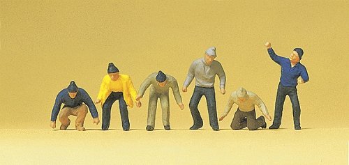 Working People -- Workers w/Knit Caps pkg(6), HO, Preiser Kg 14064