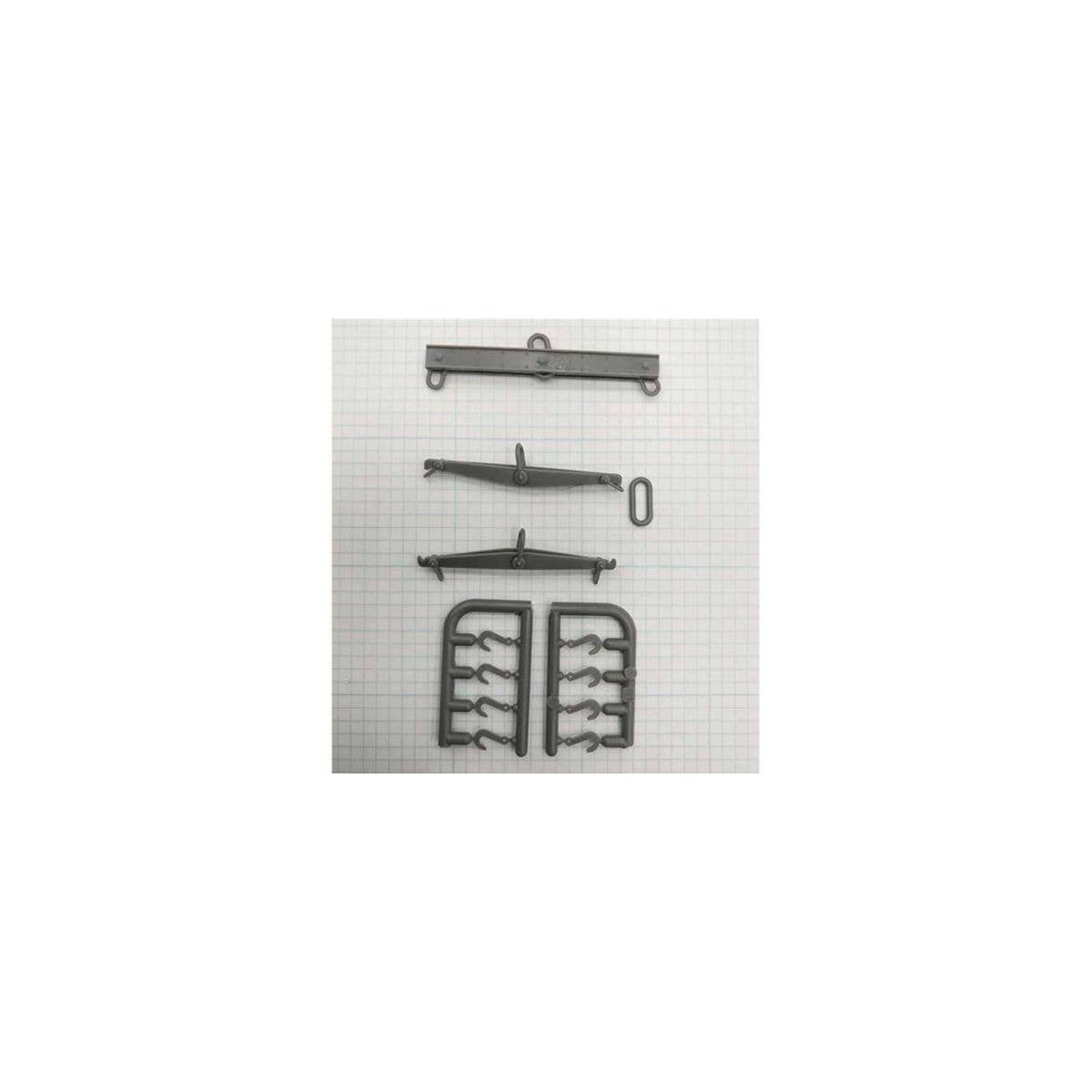 Wreck Accessories -- 1 Large & 2 Small Spreader Bars, Loops and 4 Hooks, HO, Tichy Train Group 3083